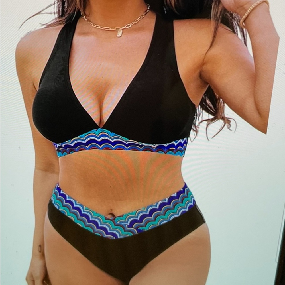 Cupshe Blue and Black Bikini Swimwear
